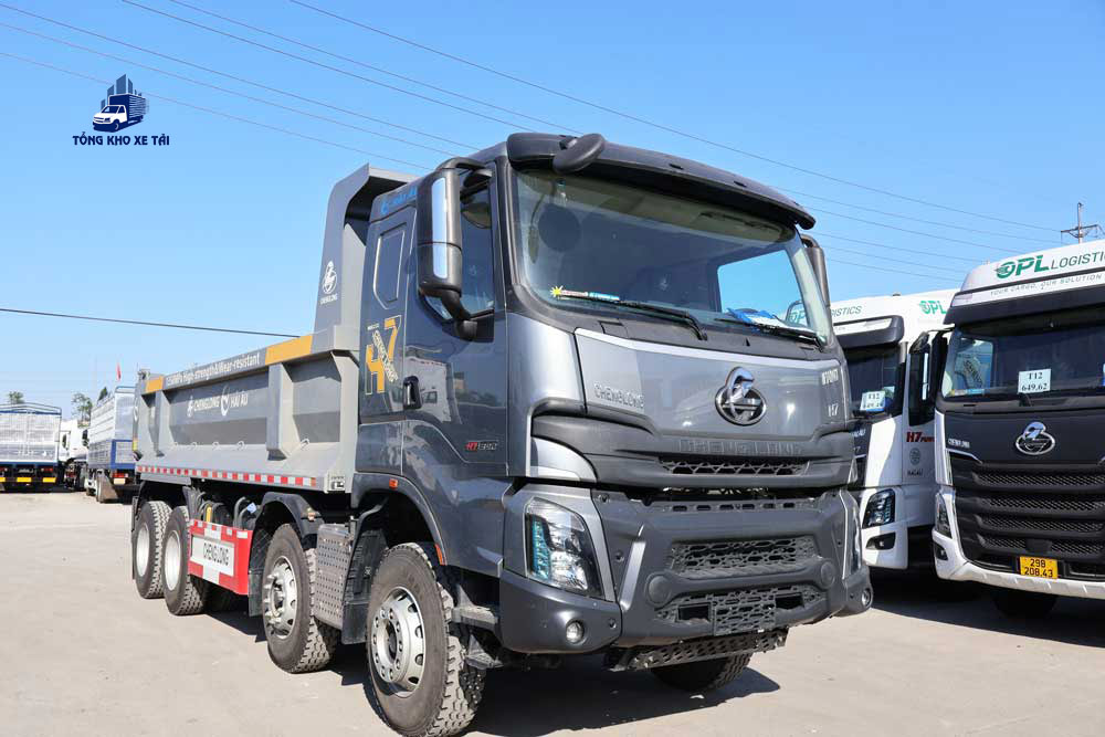 Xe Ben 4 Chân ChengLong H7 390HP Thùng U 15 Khối (Cầu Dầu)